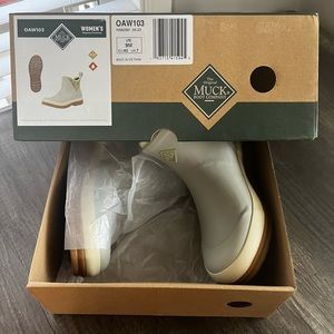 Muck Boot Company Ankle Boots